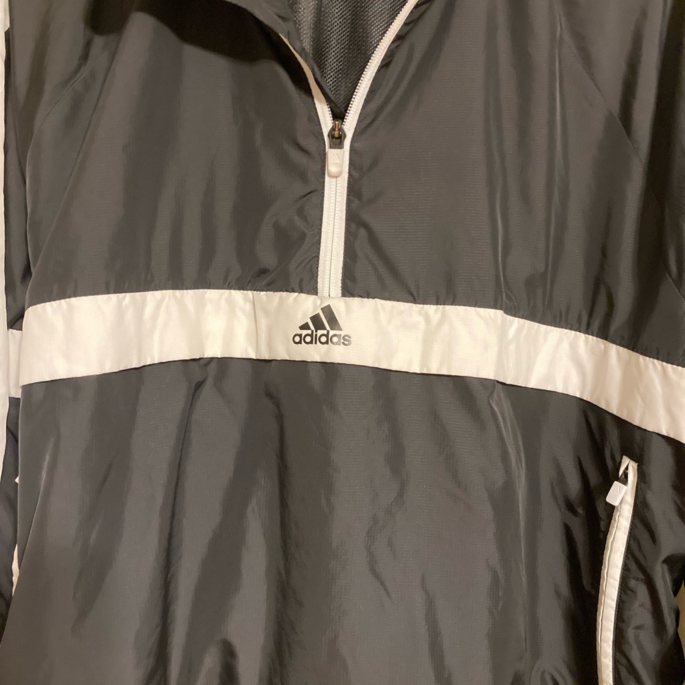 Adidas short wind jacket with pockets size XLARGE - Picture 2 of 5